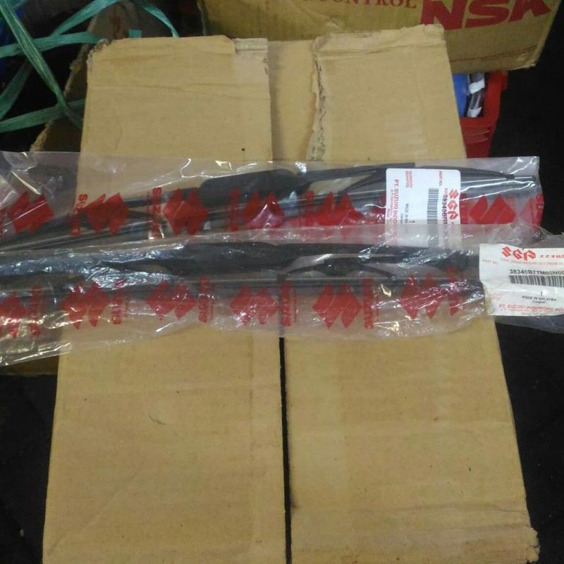 Wiper Suzuki Ertiga Depan Original SGP