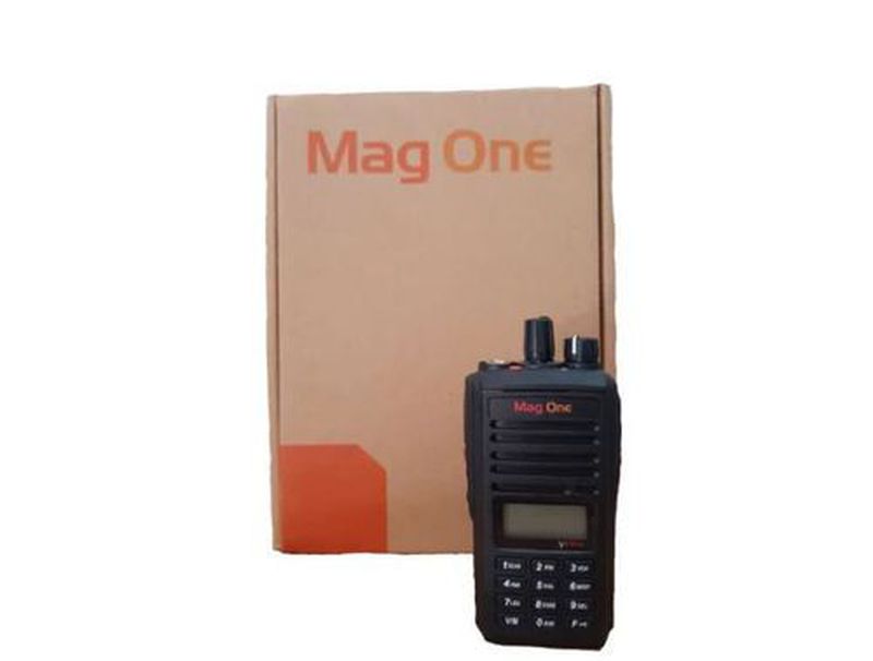 HT Handy Talky Walky Talky Magone by Motorola VZ-28 VZ28 VHF (SET)