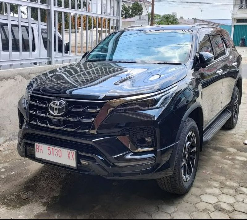 travel fortuner jambi