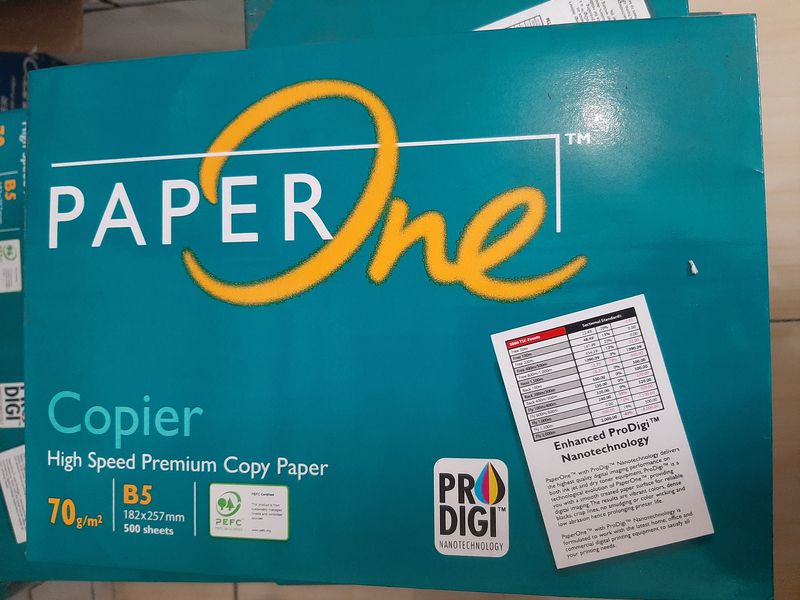 KERTAS HVS B5 PAPER ONE 70 gr