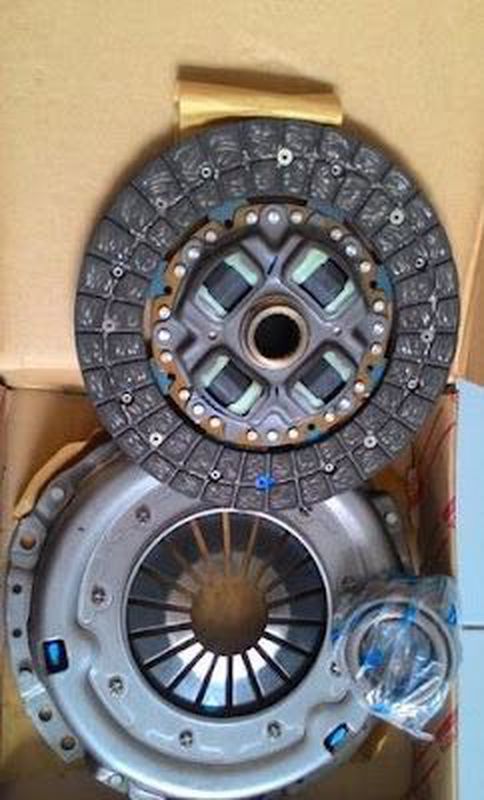 Clutch KIt Kain Klos Matahari Toyota Hilux