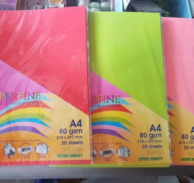 kertas warna