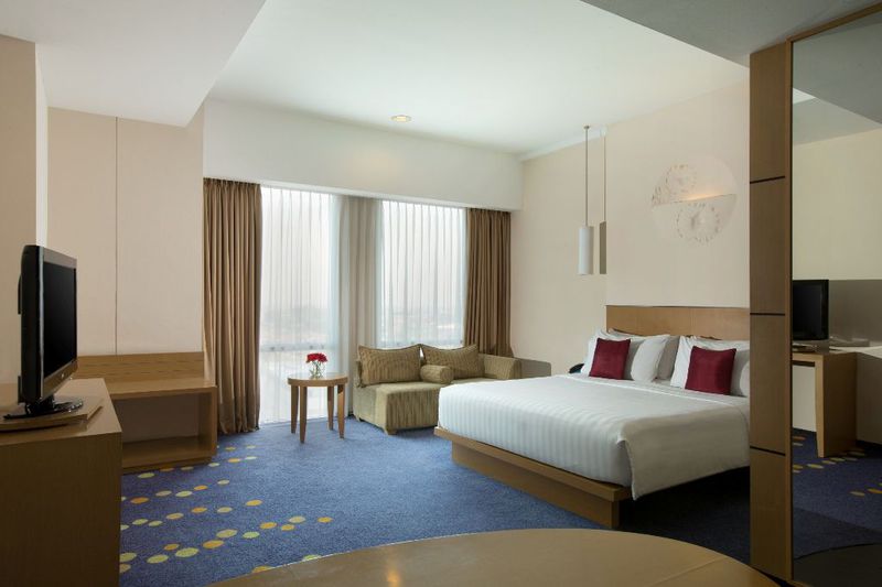 Executive Room