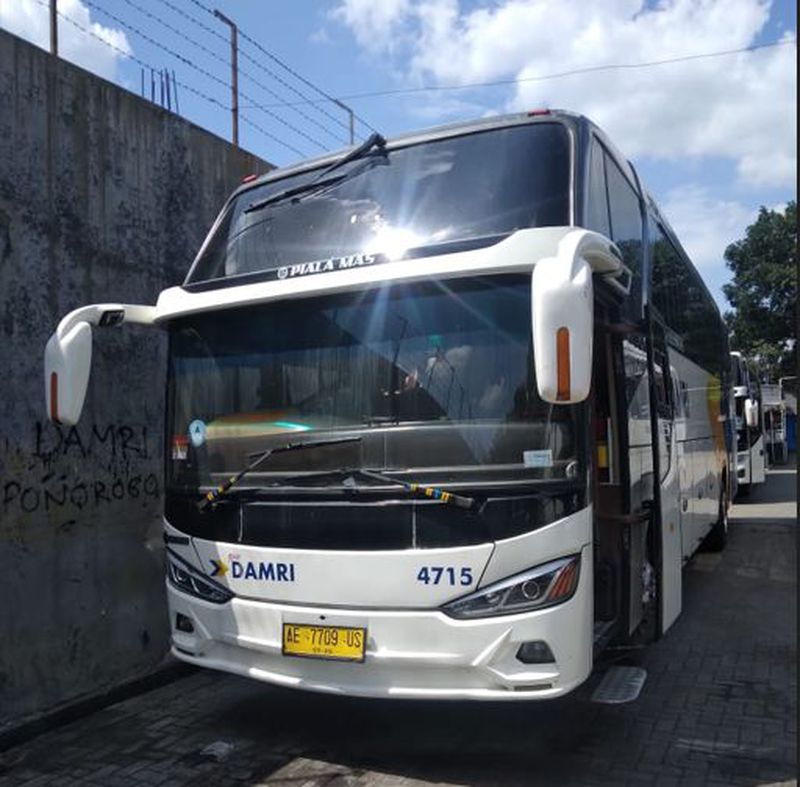 Bus Kapasitas 40 Penumpang: Solusi Transportasi Fleksibel dan Efisien