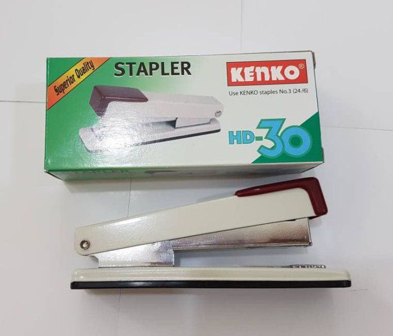 Staples Uk 30