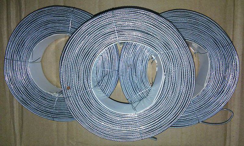 Kawat Segel: Roll (200 meter)