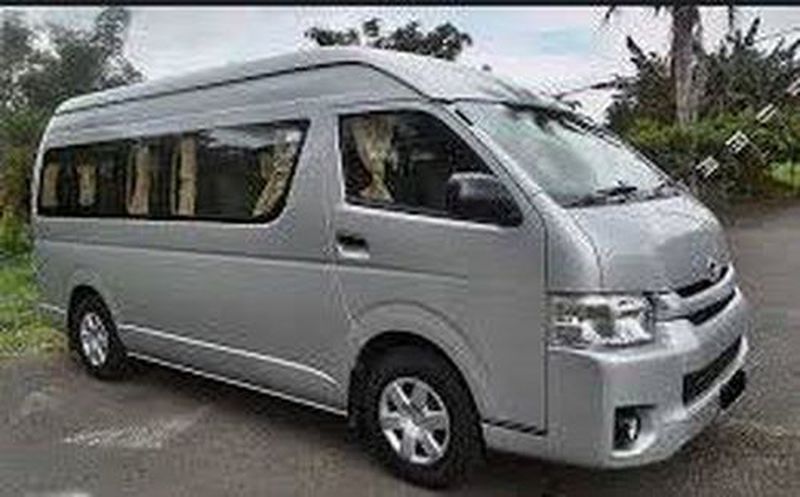 SEWA KENDARAAN HIACE