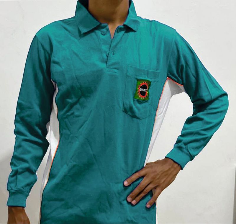 KAOS BERKERAH LENGAN PANJANG