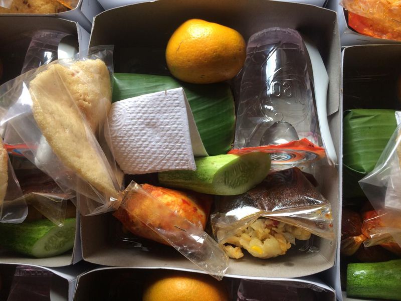 nasi box sapi komplit 2