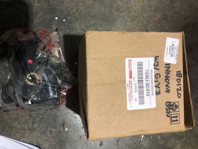 TOYOTA INNOVA ENGINE MOUNTING