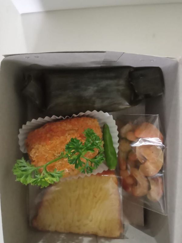 Paket Snack Box Bu Kus