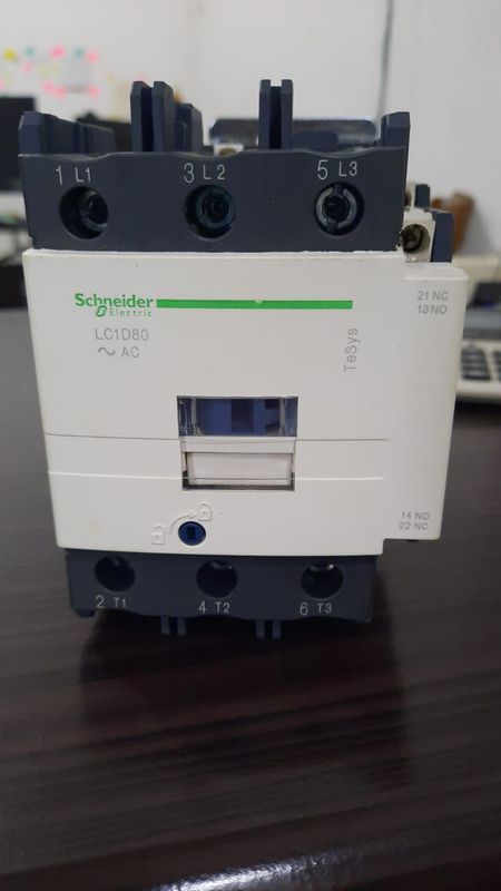 Schneider Electric Contattore LC1D80M7 80A 220V 50/60Hz - Bianco, Alta Qualità Per Automazione Industriale