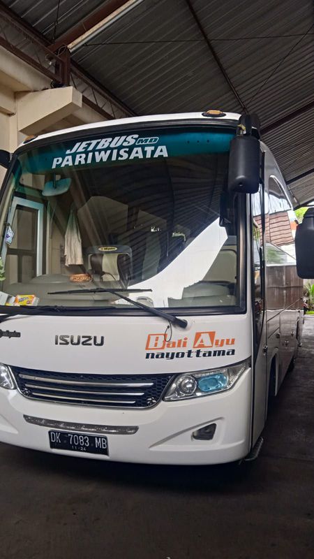 JASA SEWA KENDARAAN ISUZU ELF