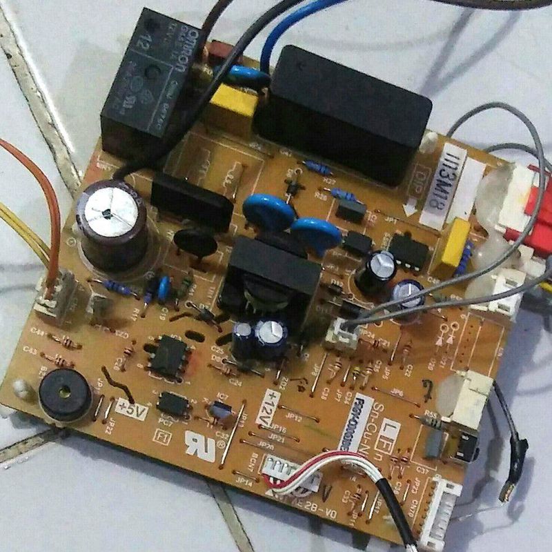 Perbaikan PCB AC Split 1 PK