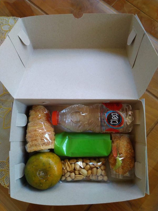 Snack Box 10