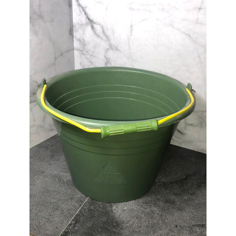 Ember Biasa