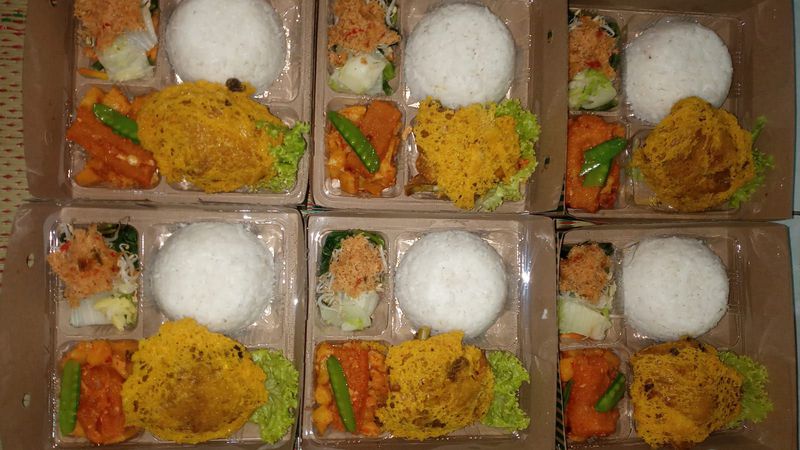 jamuan minum dan makan kecil