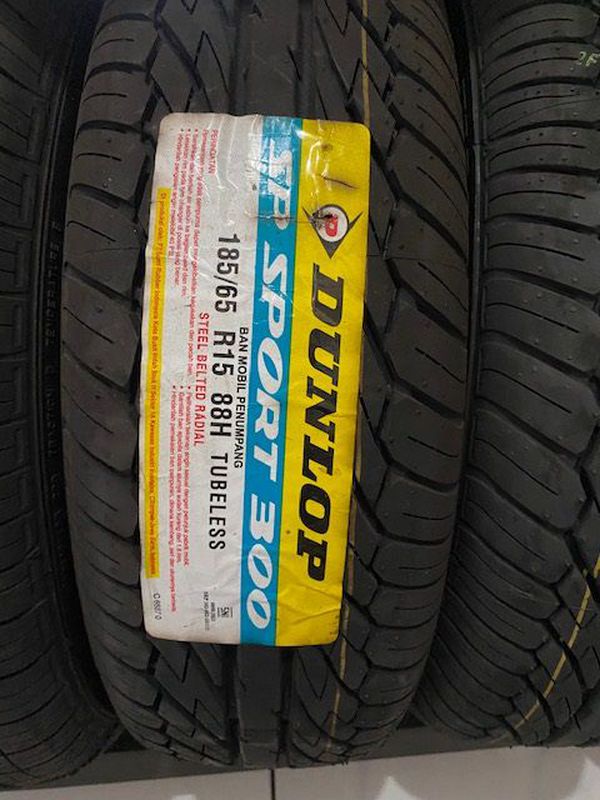 dunlop 185/65 R 15 SP300