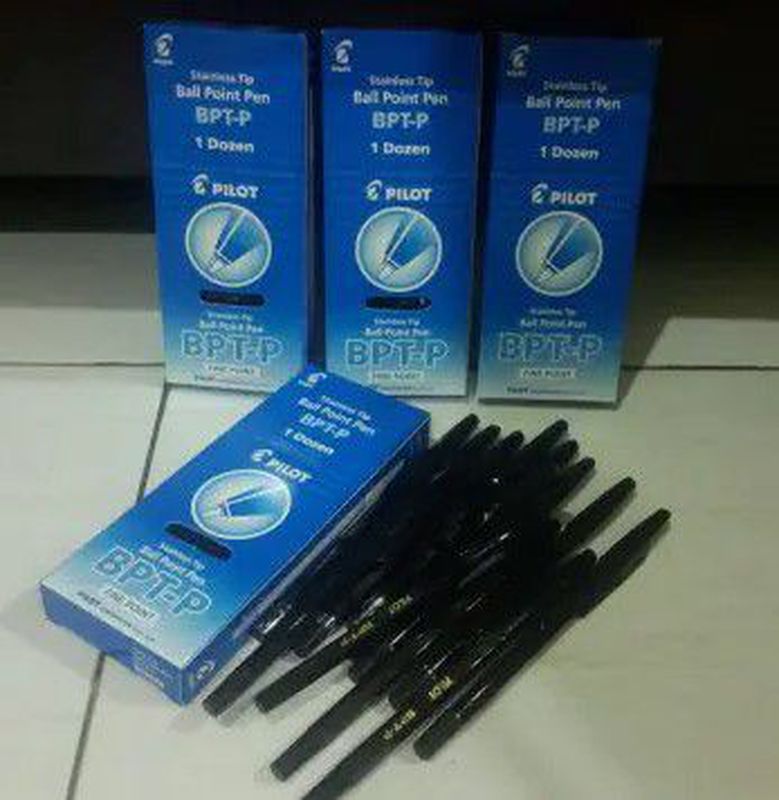 Bolpoint Pilot Hitam