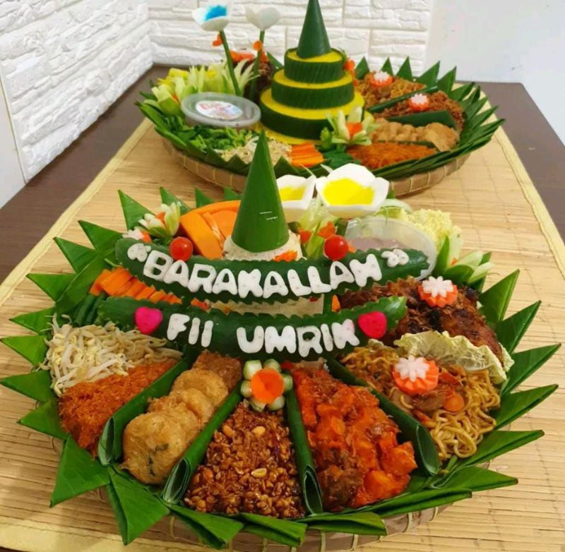 Nasi Tumpeng