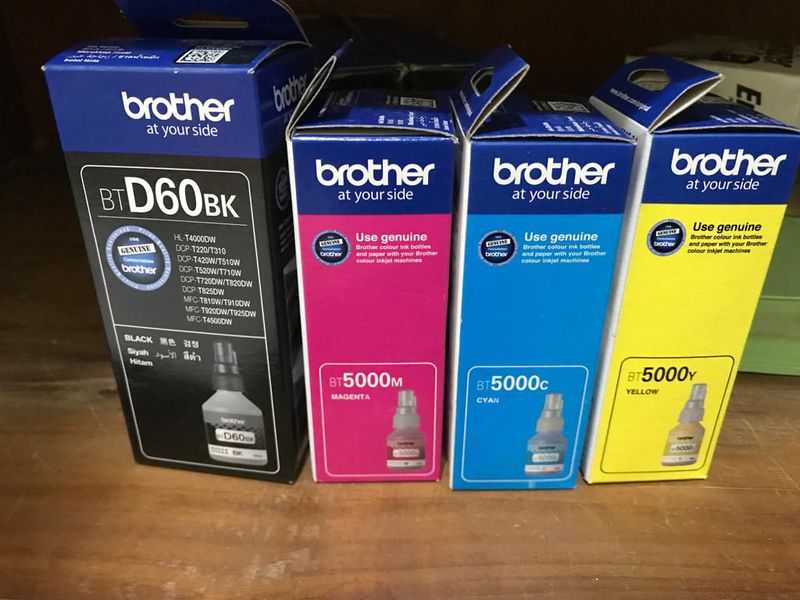 Tinta Brother Warna