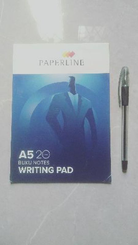 Note Book dan Pena