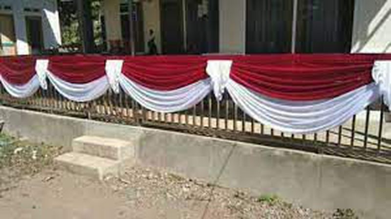 BENDERA MERAH PUTIH RUMBAI UK. 10 GELOMBANG