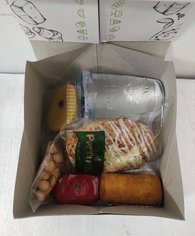 PAKET SNACK BOX 10