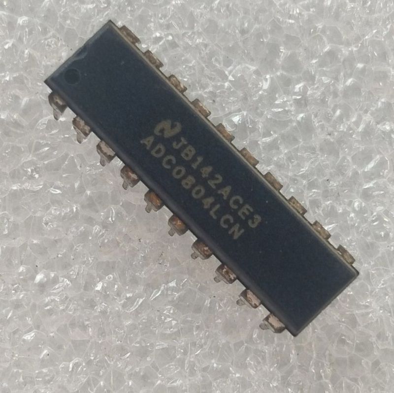 IC Mikro ADC 0804