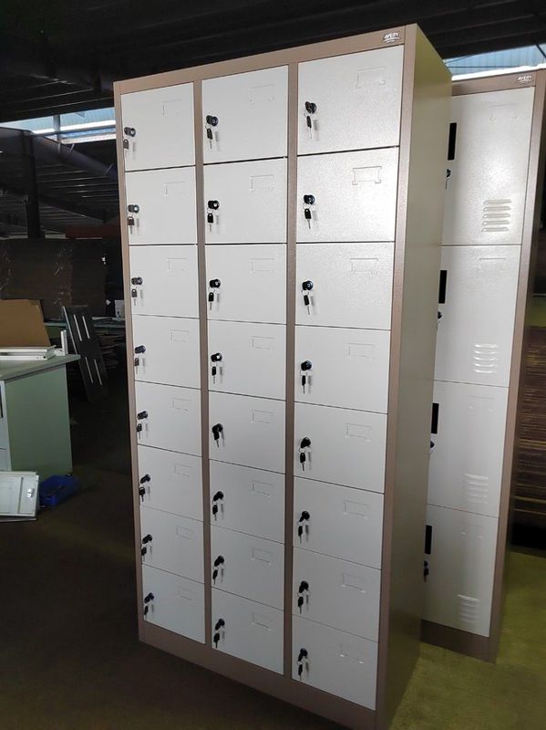 Lemari Locker Besi LK-024