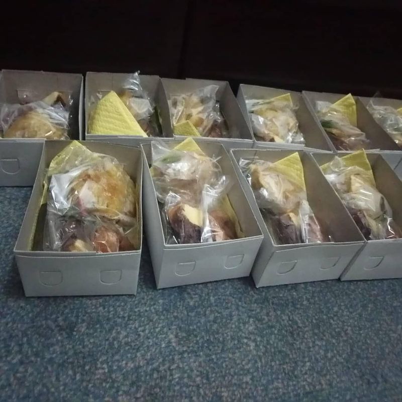 KUE KOTAK