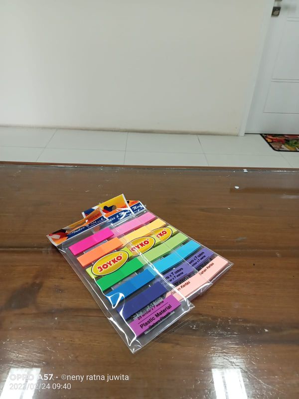 Stiker Penanda