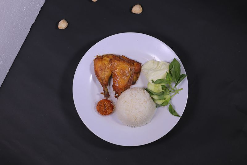 Paket Nasi Ayam Remok Dada Sayap / Paha Atas Paha Bawah - Paket B