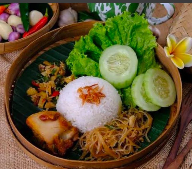 Prasmanan nasi rames