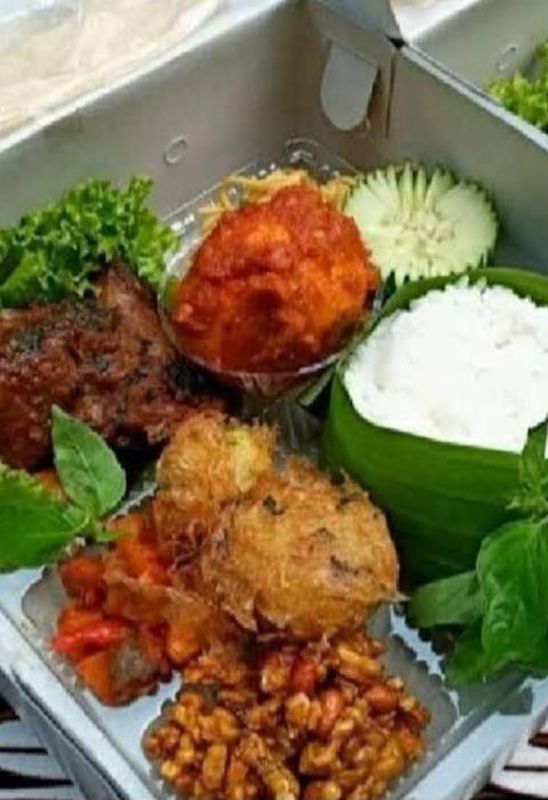 Jamuan Makan Biasa Box