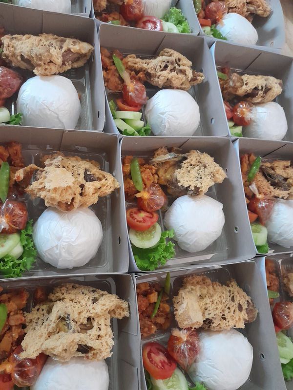 Nasi Rames box