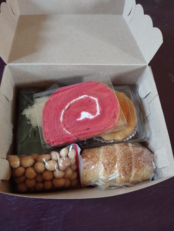 Paket Snack B
