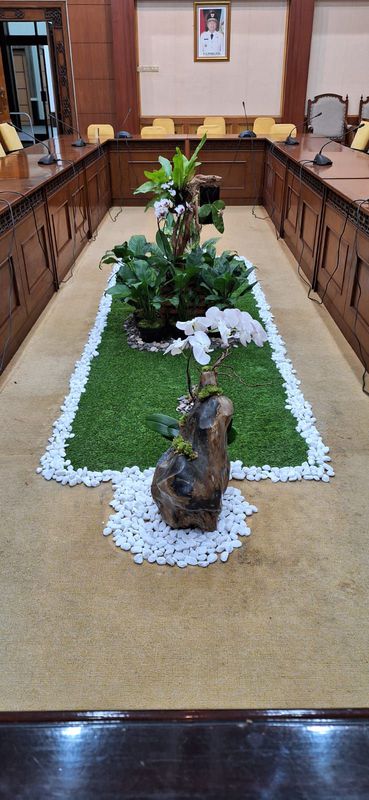 JASA DEKORASI TAMAN INDOOR (TANAMAN HIDUP ATAU PLASTIK)