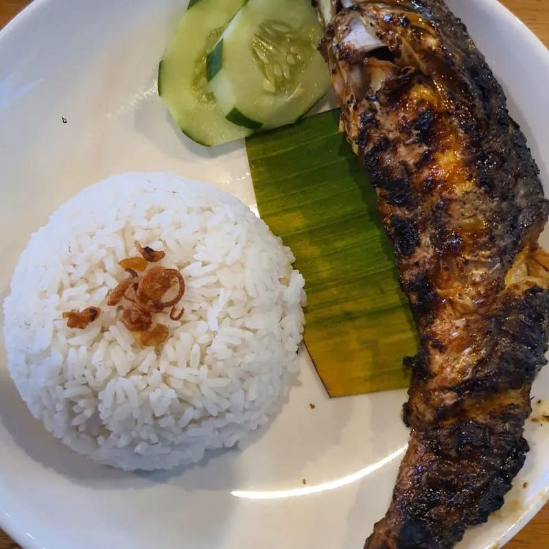 BAUNG BAKAR