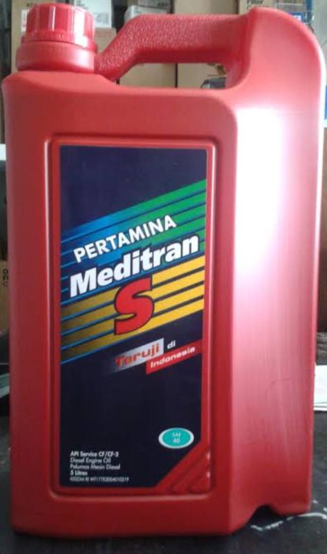 Oli mesin