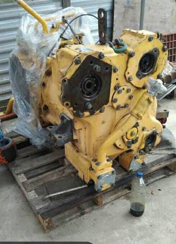 Transmission Grader (Komatsu GD 511A, Pindad, Mitsubishi MG330, CAT 120K)