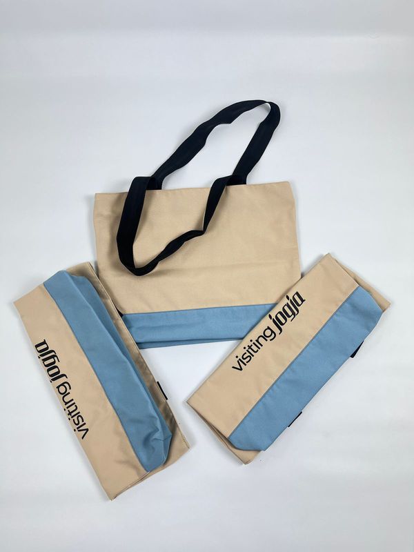 SEMINAR KIT (Tote Bag Kanvas, Tshirt bamboo, Id card)