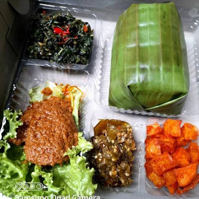 Nasi Box Padang