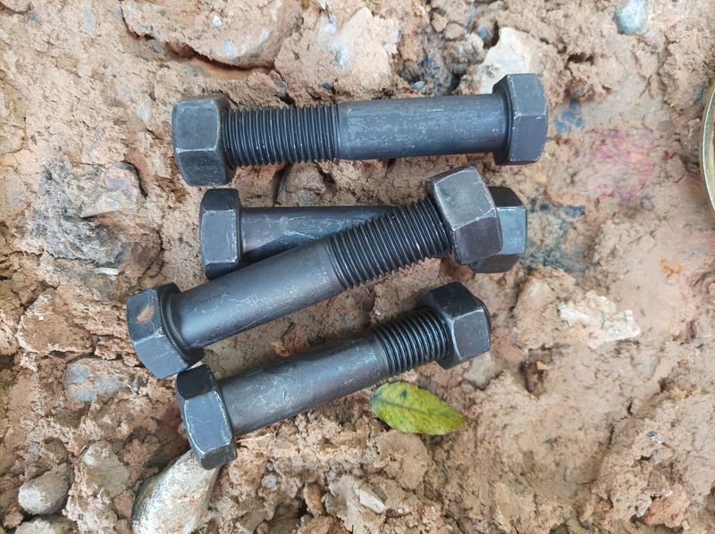 Bolt Tooth Bucket Excavator Komatsu PC 130F-7 (B)