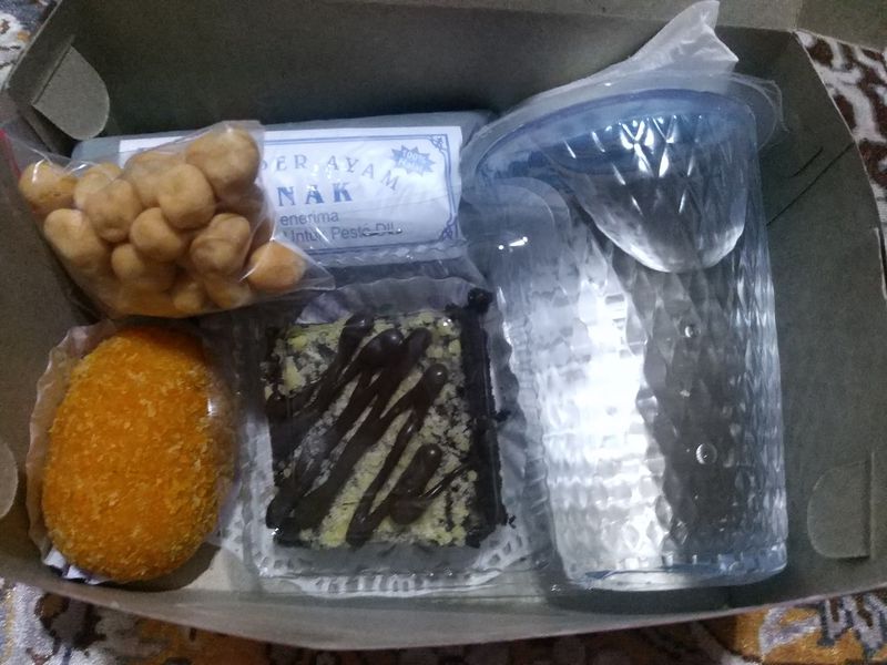 Snack Box & Rice Box Paket 2 in 1