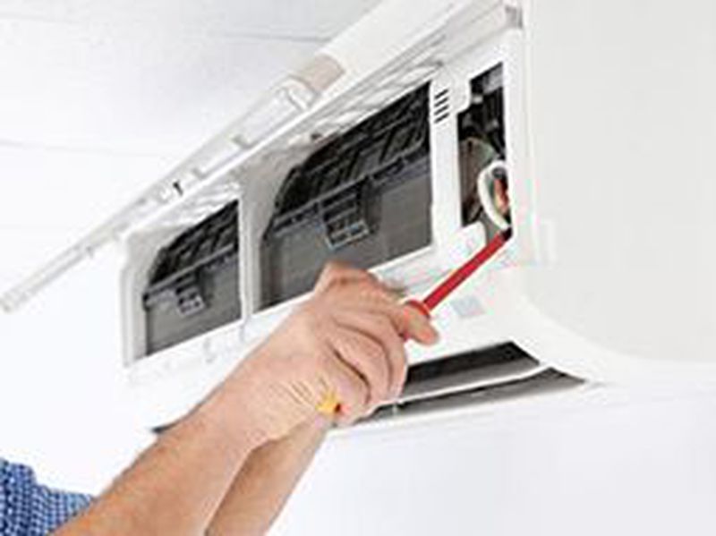 gambar pengecekan kebocoran pipa ac