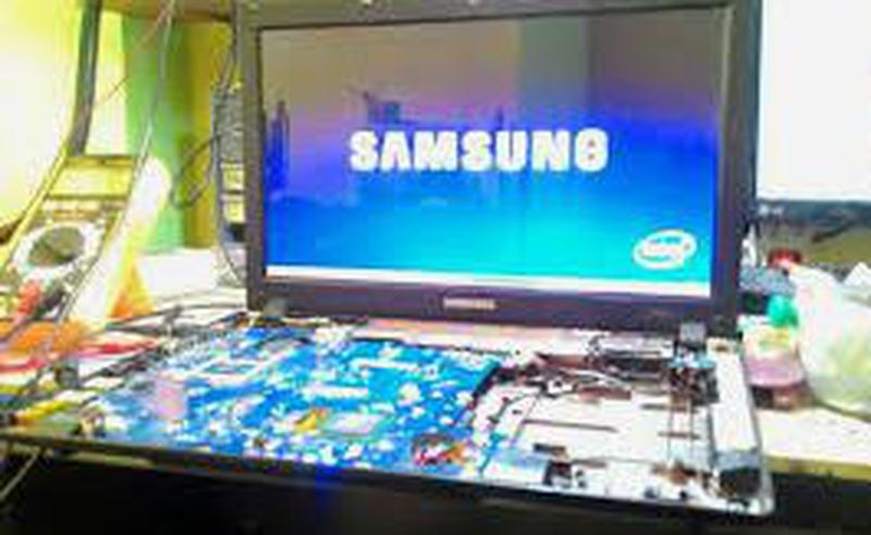 Service Laptop Samsung