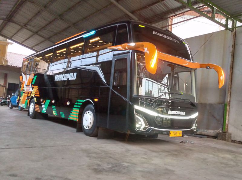 Bus Besar