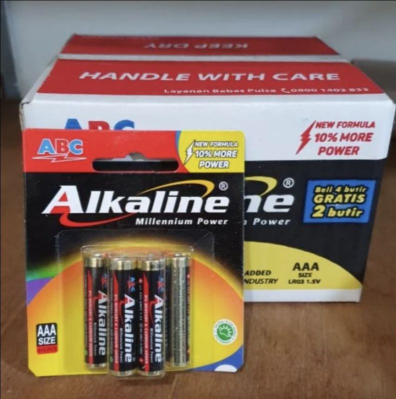 Baterai alkaline AAA