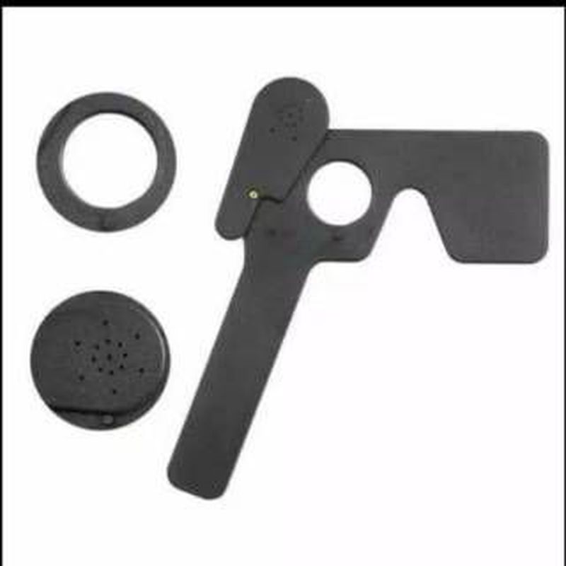 Pin hole